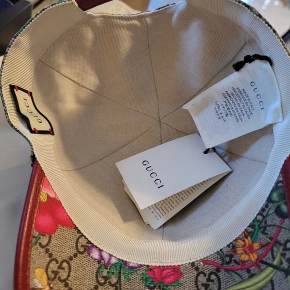 AUTHENTIC GUCCI BASEBALL CAP BNWT LIMITED EDITION SIZE MEDIUM - Picture 3 of 7